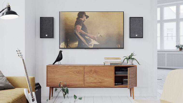 OBERON C On Wall No Wires aufm