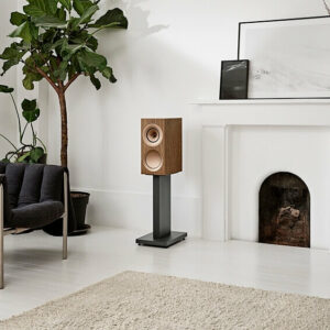 R Series lifestyle R3Meta Walnut S3 SlateGrey