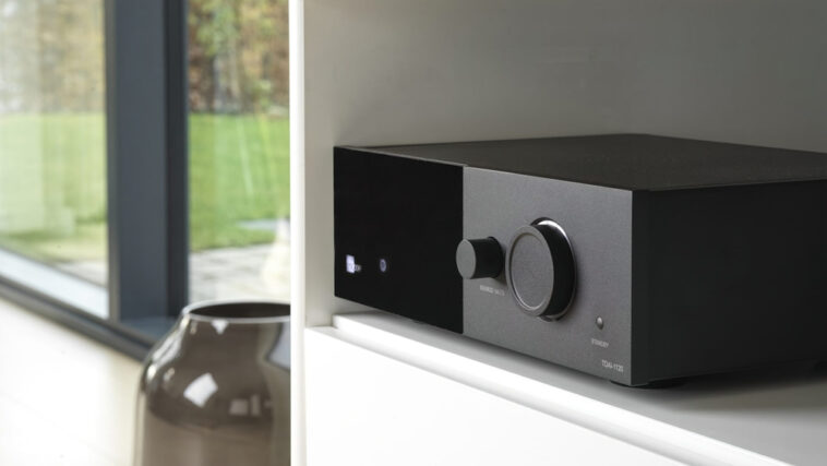 TDAI 1120review copy gigapixel standard width 3840px scaled 1 min