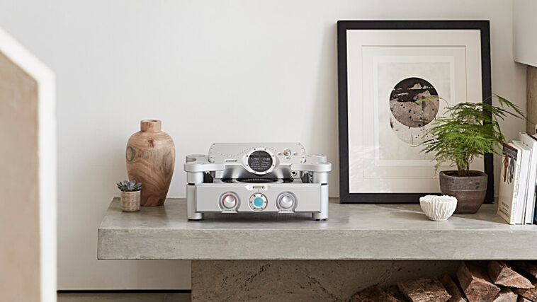 Chord elec 0923 156 Oliver Perrott Photo