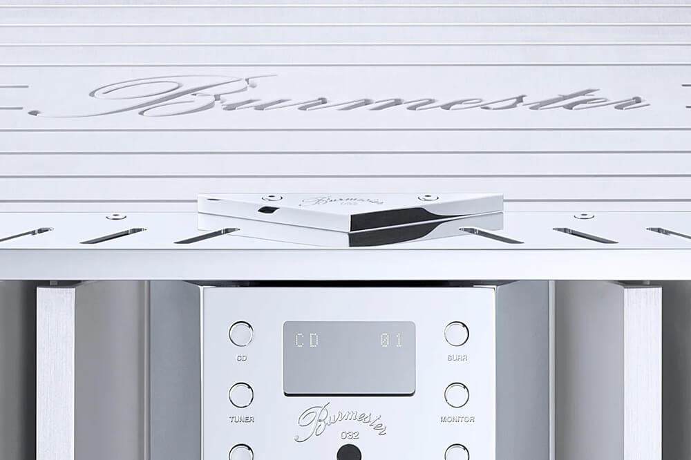 burmester032 front