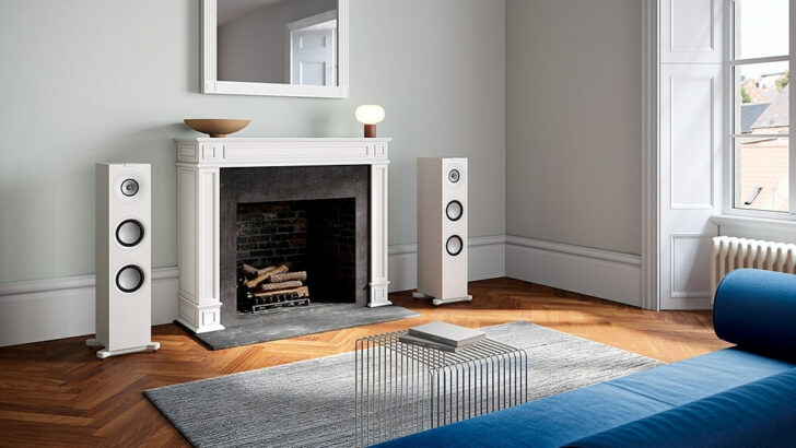 KEF Q7 Meta lifestyle image