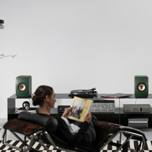 25 KEF LS50Meta MossGreen pair KC62 3 onlineonly