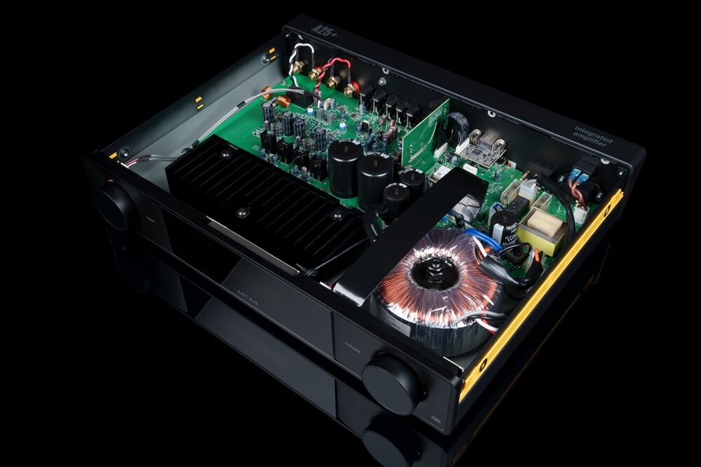 arcam radia a25plus in
