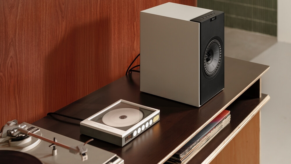 kef coda w 2
