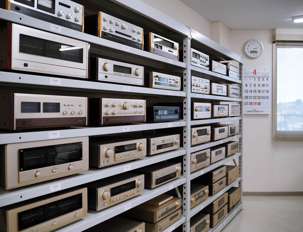 accuphase p1 12