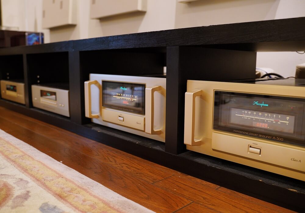 accuphase p2 12