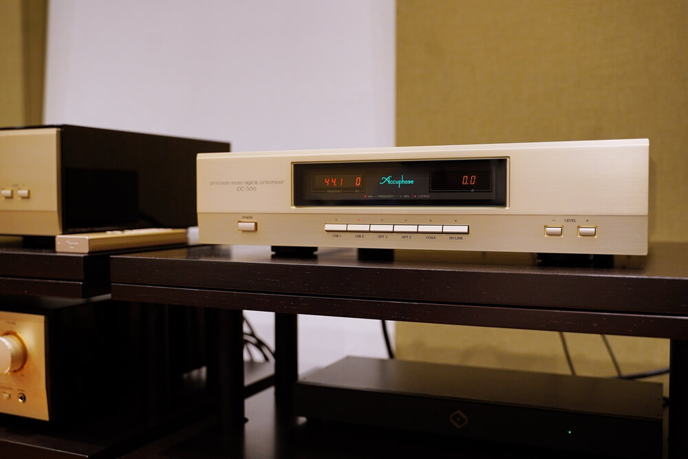 accuphase p5 19