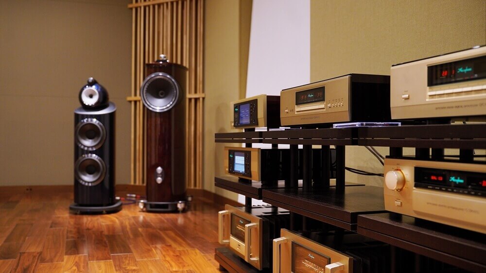accuphase p5 thumb